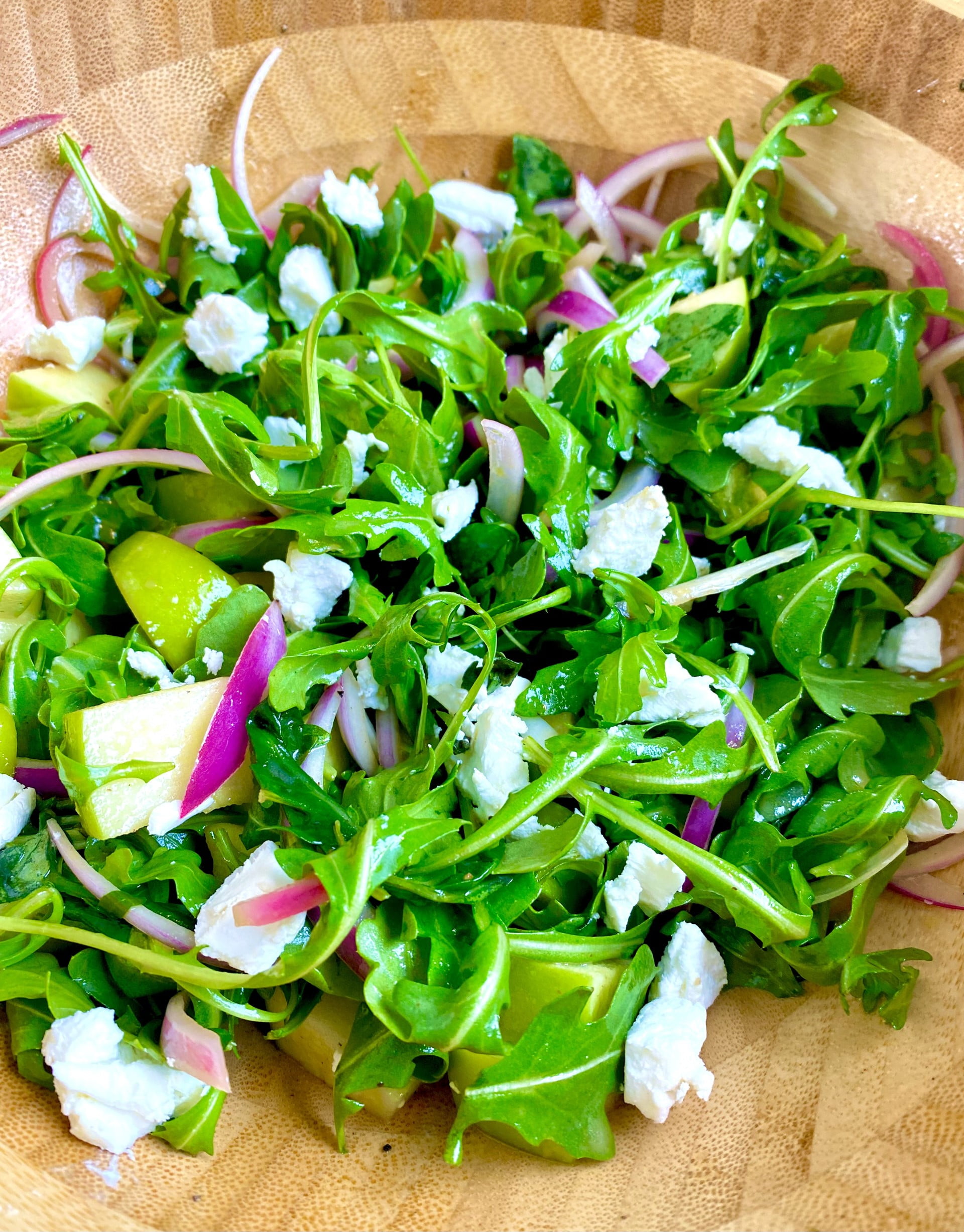 Apple and Arugula Salad with Goats Cheese