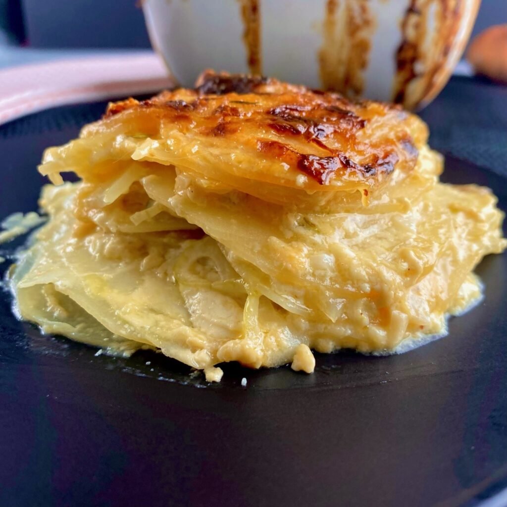 Cheesy Potatoes au Gratin close up