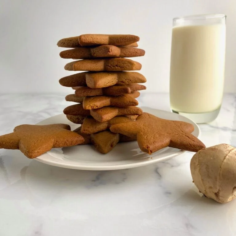 Easy Gingerbread Cookies