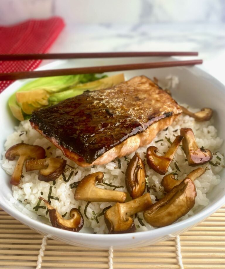 Teriyaki Salmon on Rice