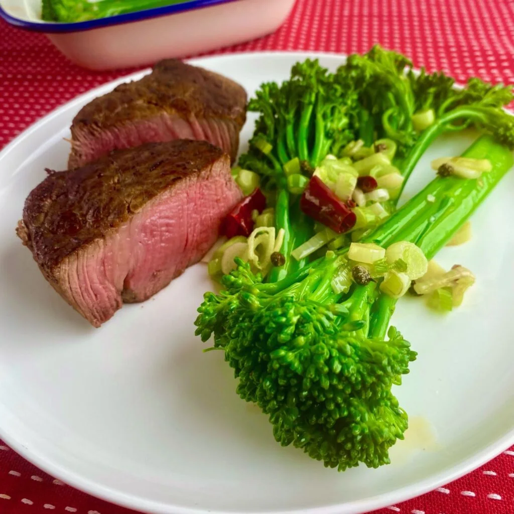 Chinese Garlic Broccolini with Steak