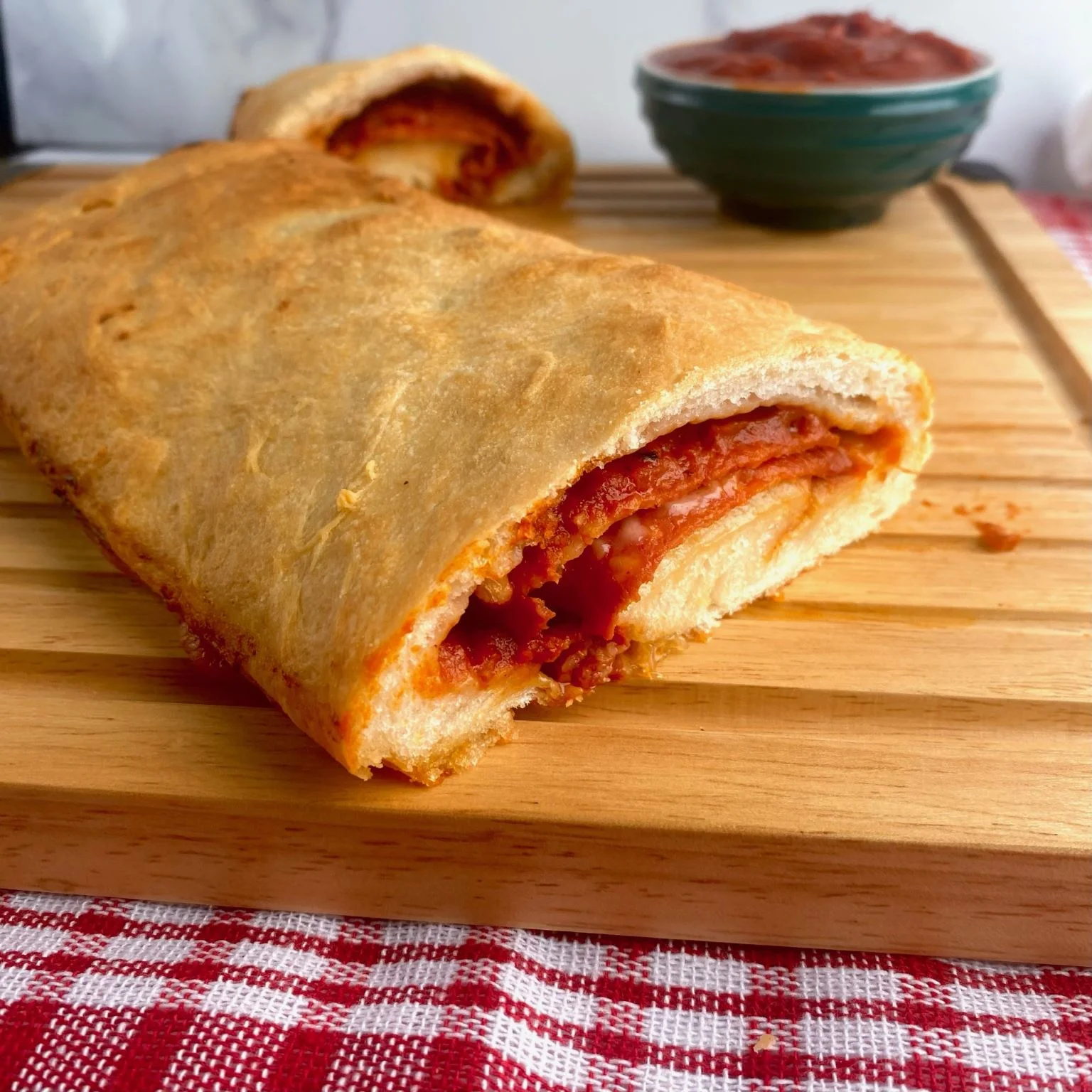 Pepperoni Pizza Rolls