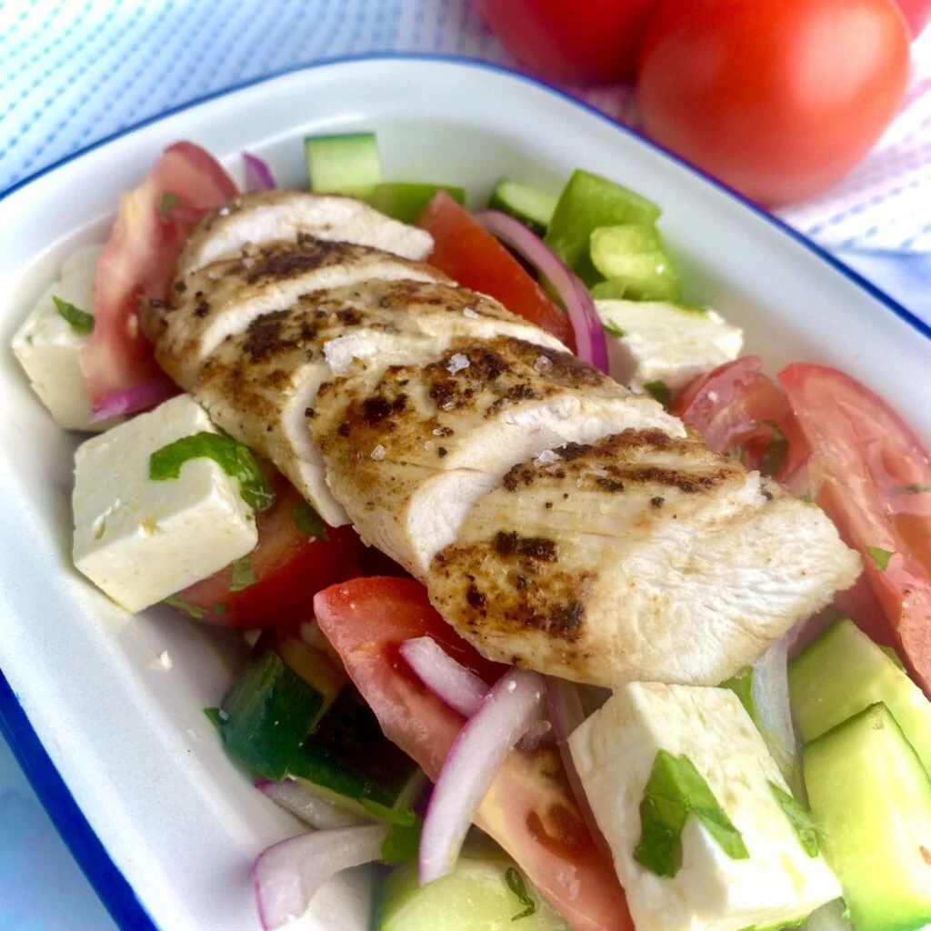 Healthy Greek Salad with Chicken