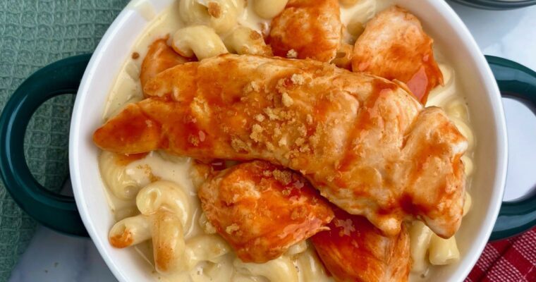 Buffalo Chicken Mac and Cheese