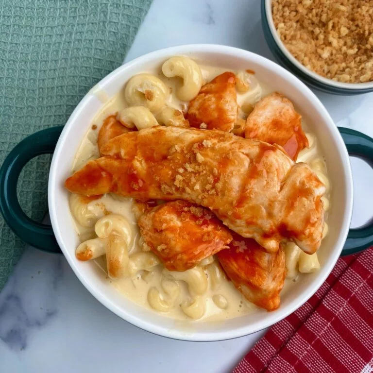Buffalo Chicken Mac and Cheese