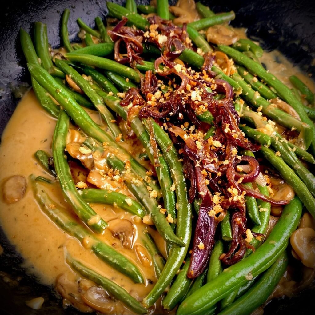 Green Bean Casserole with Creamy Sauce
