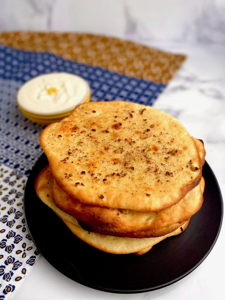 Za'atar Flatbread with Yoghurt Sauce