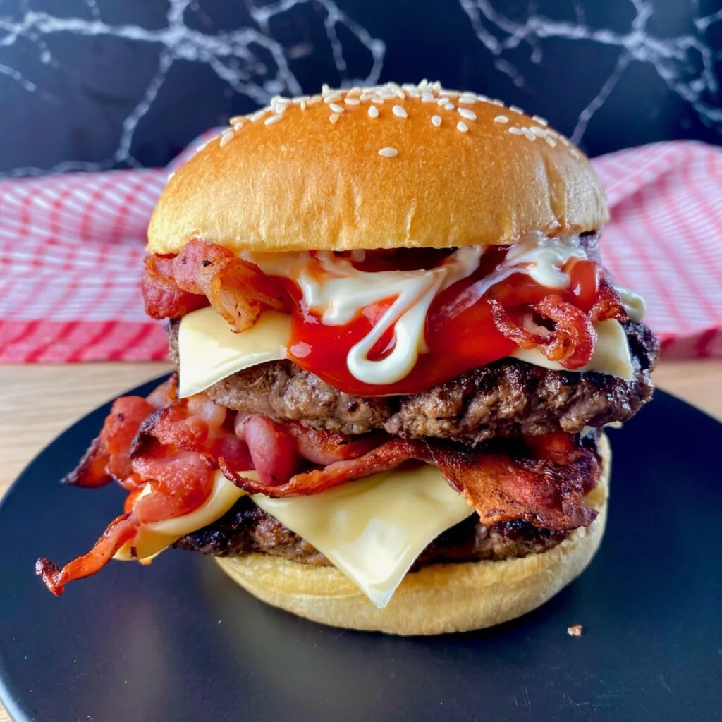 Cheeseburger with Bacon