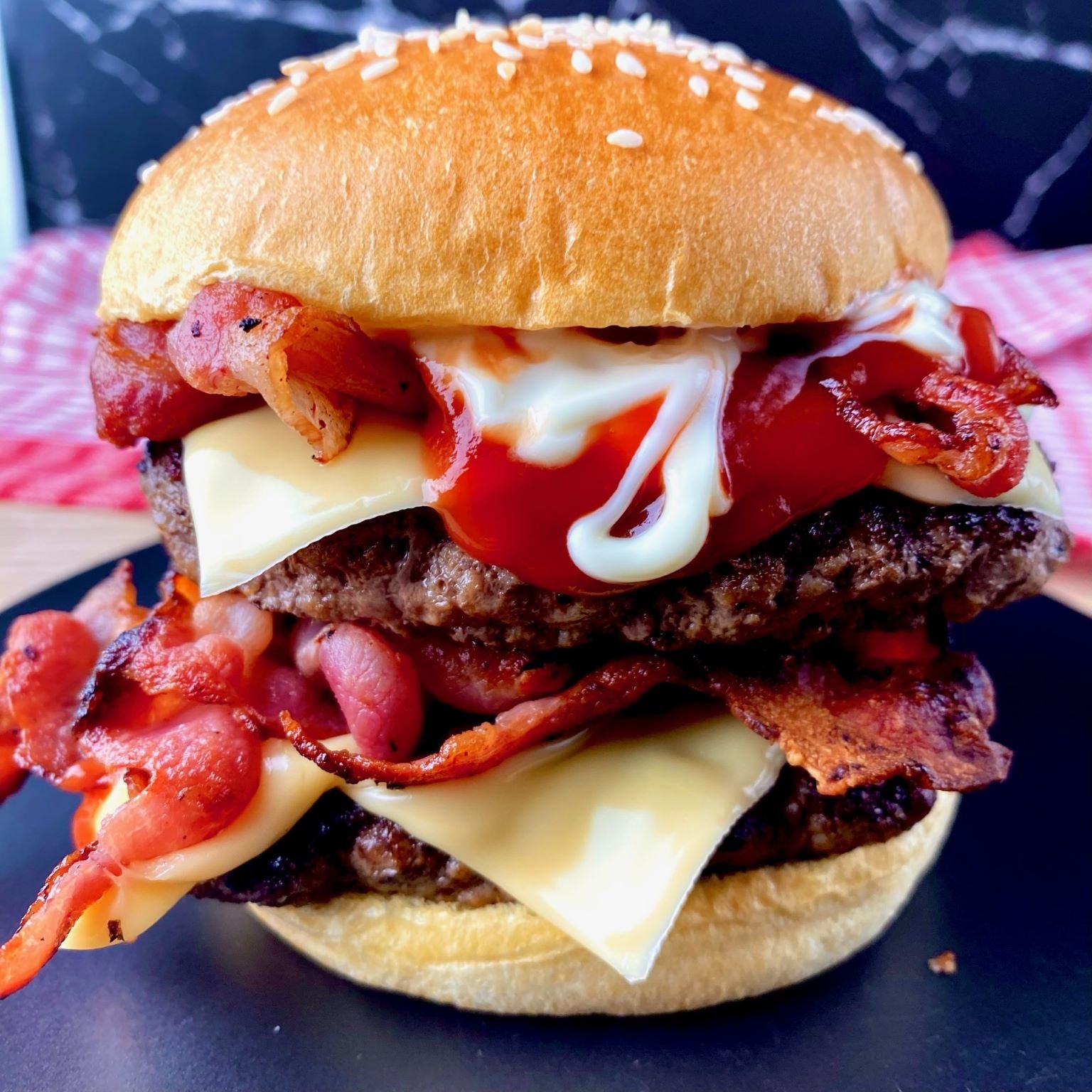 Wendy's Baconator Cheeseburger
