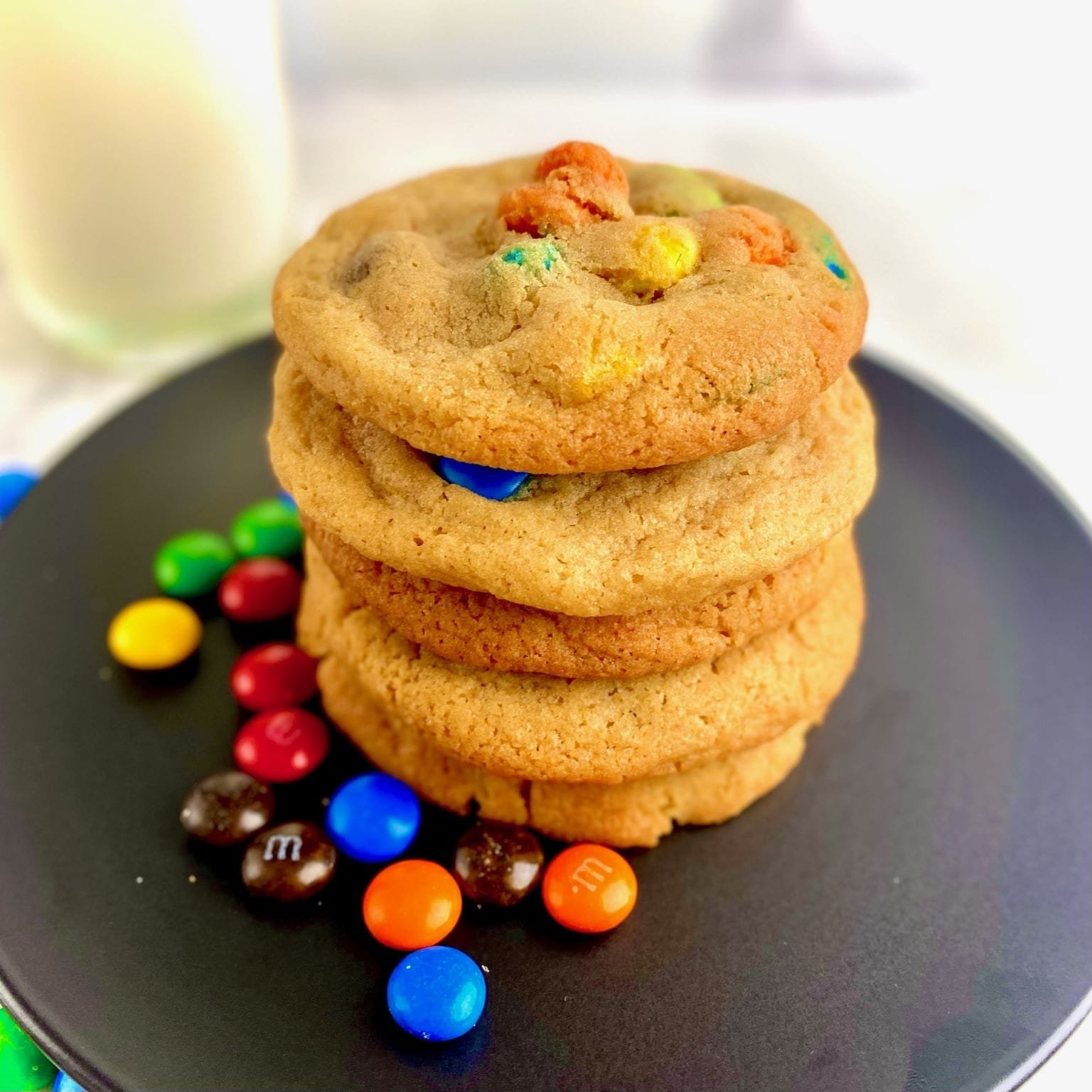 Sweet M&M Cookies