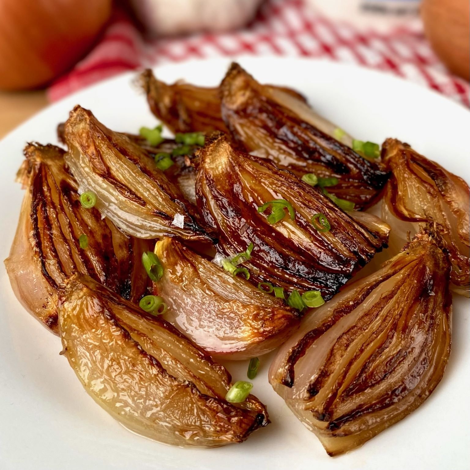 Roast Shallots with Chicken Stock