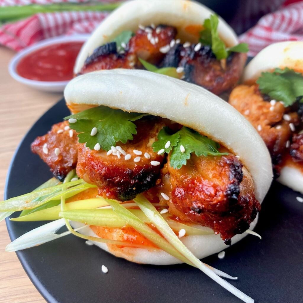 Spicy Korean Chicken Bao Buns with filling